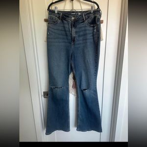Old Navy Womens High rise Flare Jeans (new)-size 14